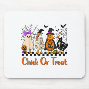 Kip of trakteer grappige Halloween kostuum ver Muismat