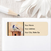 Kip over vogelschilderende oorspronkelijke vogelku etiket (Insitu)