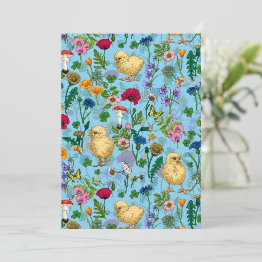 Kippen en wilde bloemen op baby blauw (Staand voorkant)