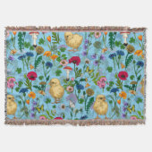 Kippen en wilde bloemen op baby blauw deken (Voorkant)