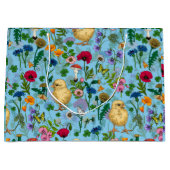 Kippen en wilde bloemen op baby blauw groot cadeauzakje (Voorkant)