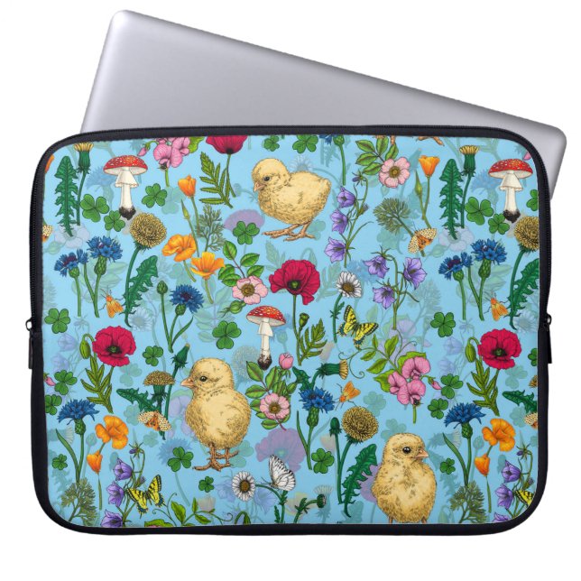 Kippen en wilde bloemen op baby blauw laptop sleeve (Voorkant)