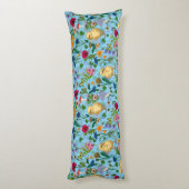 Kippen en wilde bloemen op baby blauw lichaamskussen (Achterkant (Verticaal))