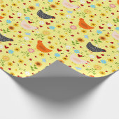 Kippen in de tuin met bloemen en buien cadeaupapier (Hoek)