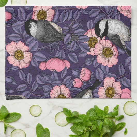 Kippen in het wild roos in roze en violet theedoek (Gevouwen)