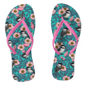 Kippen in vrij roos, roze en blauw teenslippers (Voetbed)