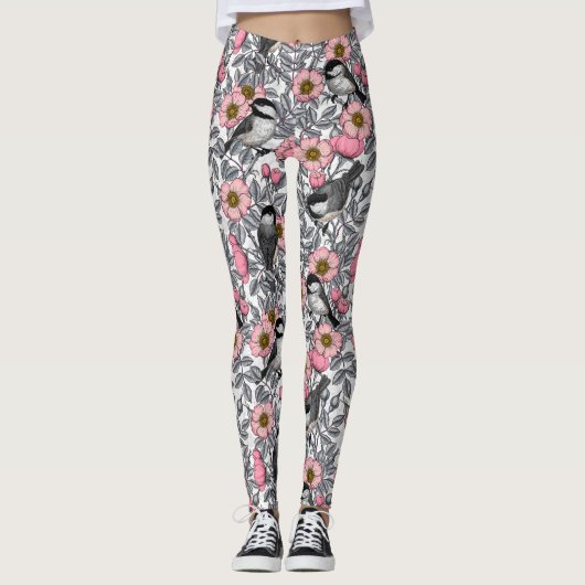 Kippen in vrij roos, roze en grijs leggings (Voorkant)