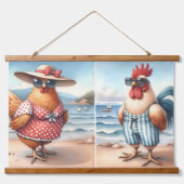 Kippen in zwemkleding aan zee hangend wandkleed (Voorkant)