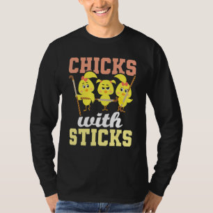Kippen met handige hockey-speler met sticks t-shirt