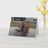 Kippen op motor-Vietnam Kaart (Gele Bloem)