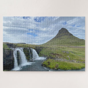 Kirkjufellsfoss Waterfall en Mountain in IJsland Legpuzzel