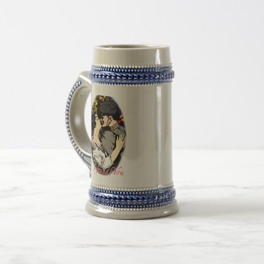 Kiss Bierpul (Voorkant links)