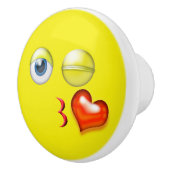 Kiss Emoji Keramische Knop (Rechts)