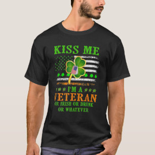 Kiss, ik ben een Veteraan Iers St Patrick's Day Ve T-shirt