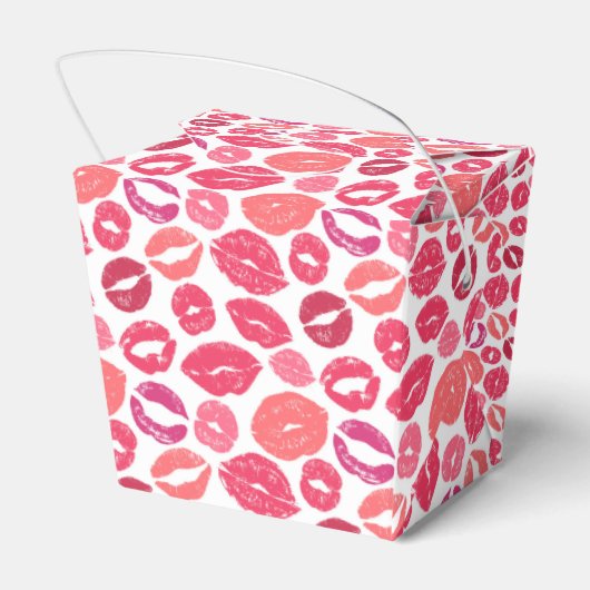 Kiss Lips Love Favor Box Bedankdoosjes (Achterkant)