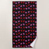 Kiss Lips roze keukenhanddoek met rode harten - BL Strandlaken (Voorkant)