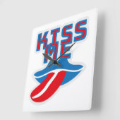 Kiss me / Besame Pixelat by Masanser Vierkante Klok (Hoek)