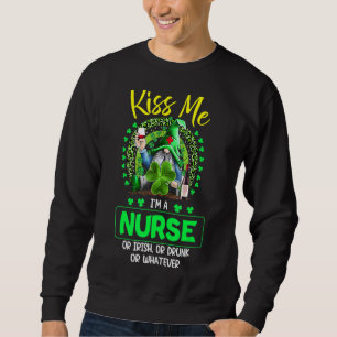 Kiss Me I M'A Nurse Irish St Patrick S Day Gnome S Trui