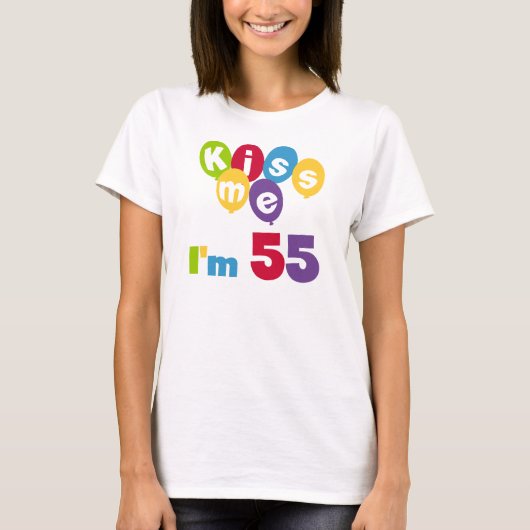 Kiss me Ik ben 55-jarige overhemden en cadeautjes. T-shirt (Voorkant)