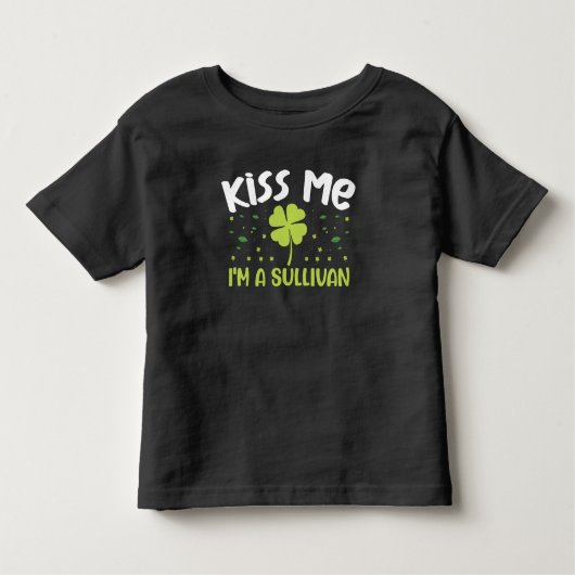 Kiss Me Ik ben een Sullivan - Achternaam Sullivan Kinder Shirts (Voorkant)