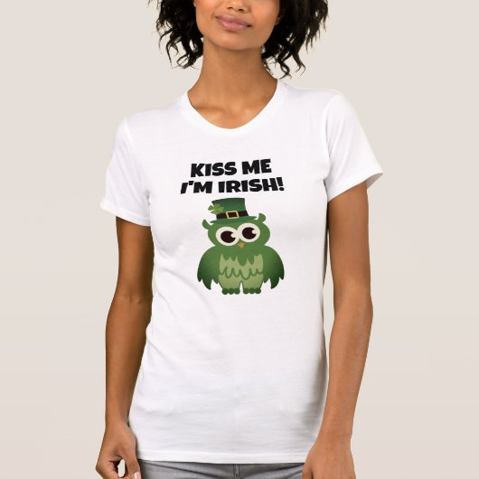 Kiss me Ik ben Ierse St. Patrick's Day leprechaun T-shirt (Voorkant)
