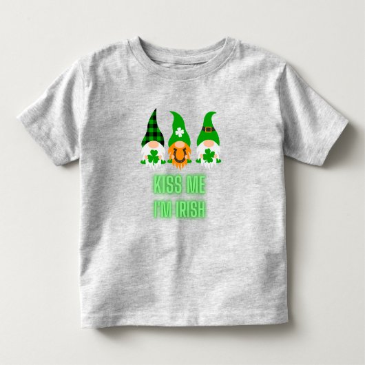 Kiss me Ik ben Irish St. Patrick's Day Gnome Shamr Kinder Shirts (Voorkant)