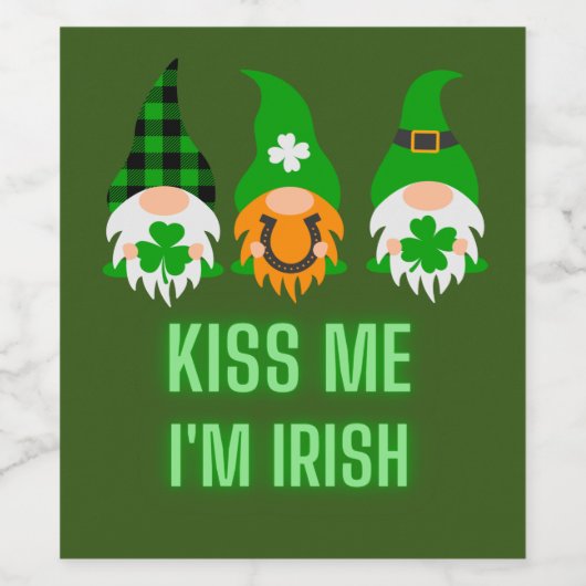 Kiss me Ik ben Irish St. Patrick's Day Gnome Shamr Wijn Etiket (Enkel label)