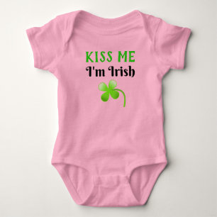 Kiss me Ik ben Irish St. Patrick's Day Green Romper
