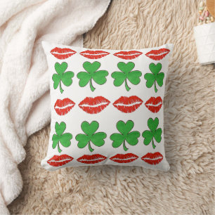 Kiss me Ik ben Irish St. Patrick's Day Lips Shamro Kussen