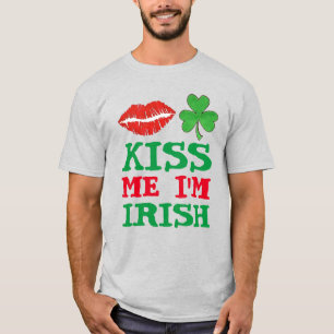 Kiss me Ik ben Irish St. Patrick's Day Shamrock T-shirt