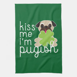 Kiss me Ik ben Pugish St Patrick's Day Pug Clover Theedoek