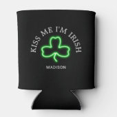Kiss Me I'm Irish Green Shamrock Gepersonaliseerd Blikjeskoeler (Achterkant)