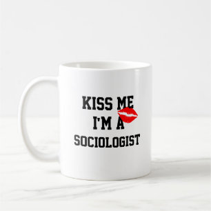 Kiss me is een socioloog Mok