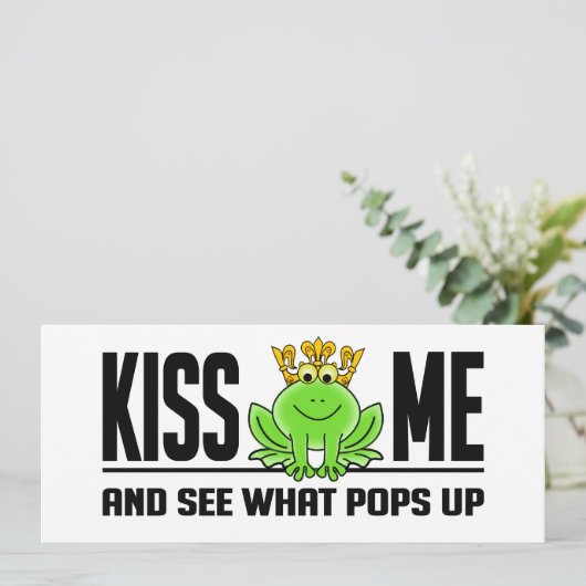 KISS ME Kikkeruitnodiging, aanpasbaar Kaart (Staand voorkant)