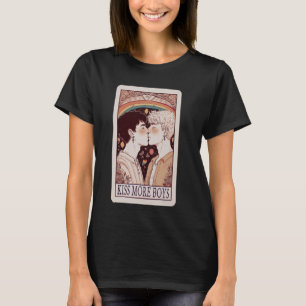 Kiss More Boys Gay Kissing voor Gay Pride Month T-shirt