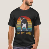 Kiss My Auss Funny Aussie mama Aussie Owner Retro  T-shirt (Voorkant)