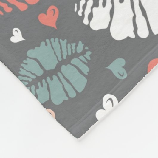 Kiss-printer en -hartpatroon fleece deken (Hoek)