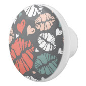 Kiss-printer en -hartpatroon keramische knop (Rechts)
