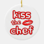 Kiss The Chef kerstversiering Keramisch Ornament (Achterkant)