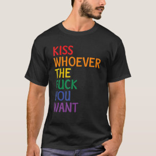 Kiss, wie je ook wilt dat Lgbt Rainbow Pride Flag T-shirt