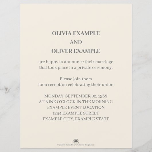 Kissend bruiloft in monochroom (Achterkant)