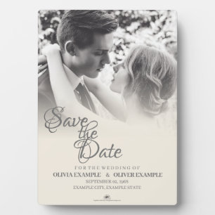 Kissend bruiloft in monochroom fotoplaat