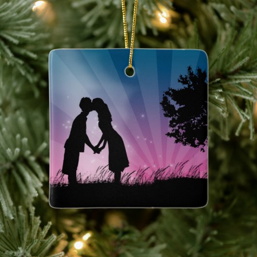 Kissend Couple Keramisch Ornament (Boom)