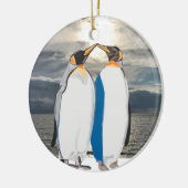 Kissende koning Penguin Pair in Artic Keramisch Ornament (Links)