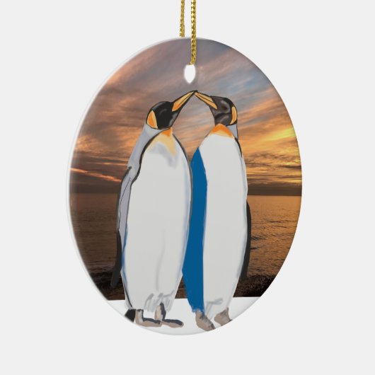 Kissende koning Penguin Pair in Artic Keramisch Ornament (Rechts)