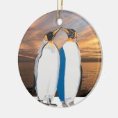 Kissende koning Penguin Pair in Artic Keramisch Ornament (Links)
