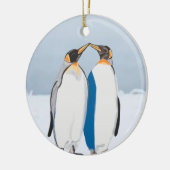 Kissende koning Penguin Pair in Artic Keramisch Ornament (Links)