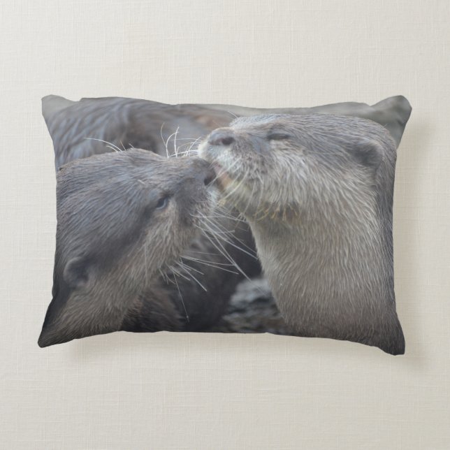 Kisser River Otters Decoratief Kussen (Achterkant)