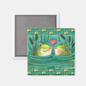 KISSING FROGS COLORFUL EN CUTE POND ROMANCE, FUNNY MAGNEET (Voorkant / Achterkant)
