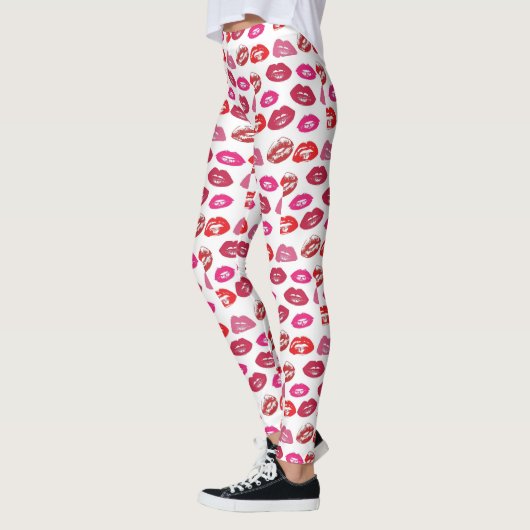 Kissing Red lips Thunder_Cove Leggings (Links)